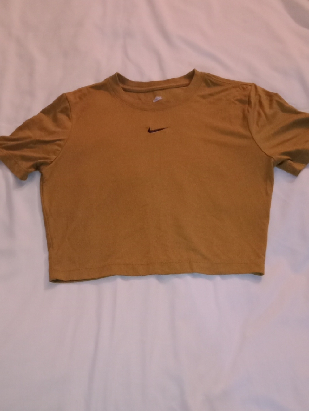 Nike Women’s Mustard Yellow Crop Tee